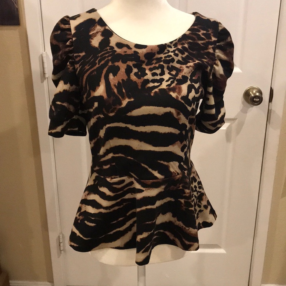 Animal print INC top